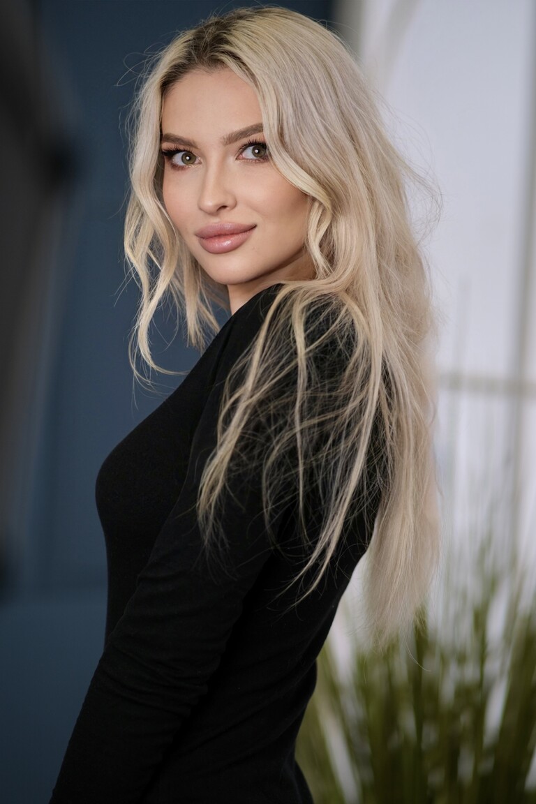 MARIA is it easy to marry a ukrainian woman