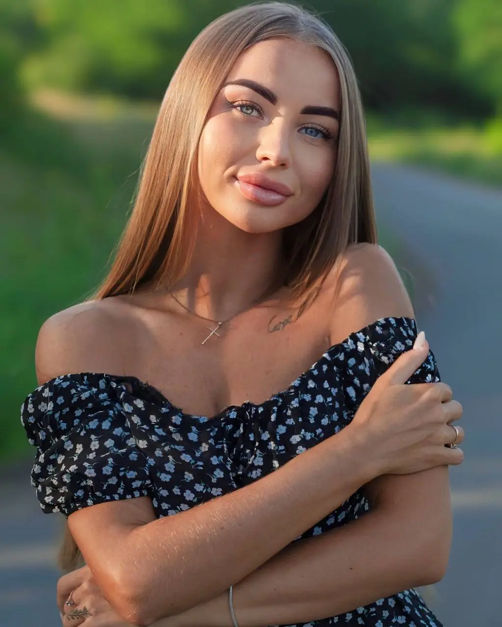 Alina dating jordanian women