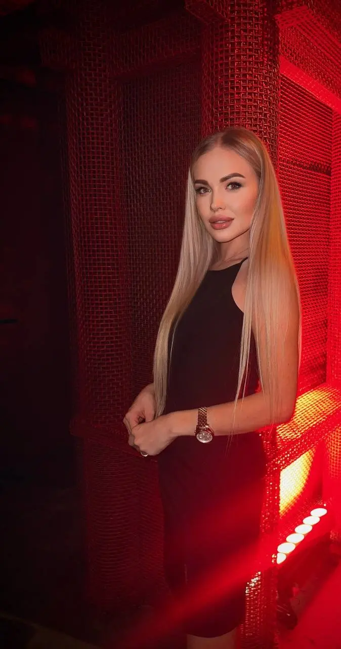 Yulia dating women app